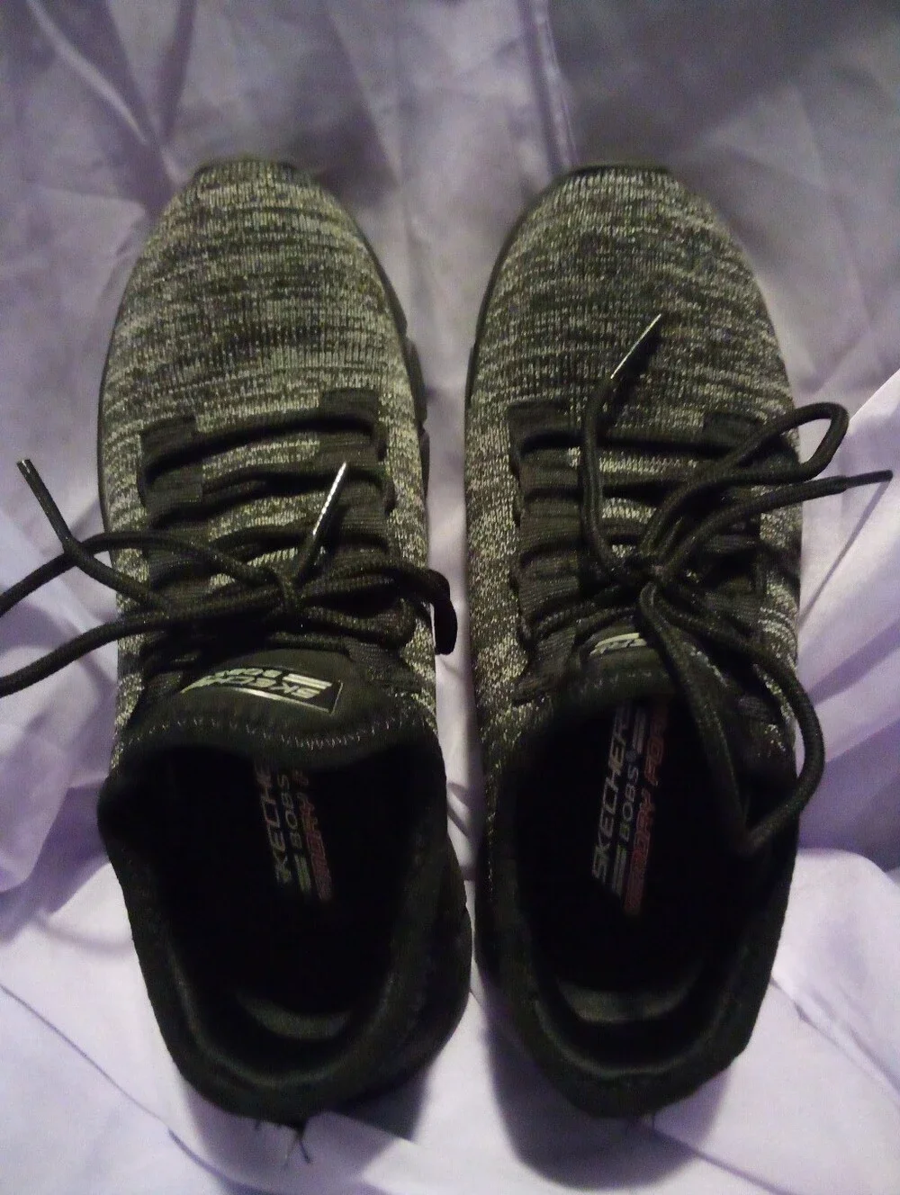 Sketchers Bobs Memory Foam Ladies Sneakers Size 6.5